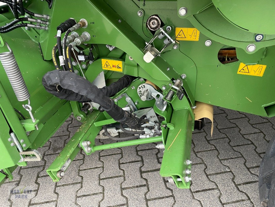 Großpackenpresse van het type Krone BiG Pack 1270 VC, Gebrauchtmaschine in Emsbüren (Foto 6)