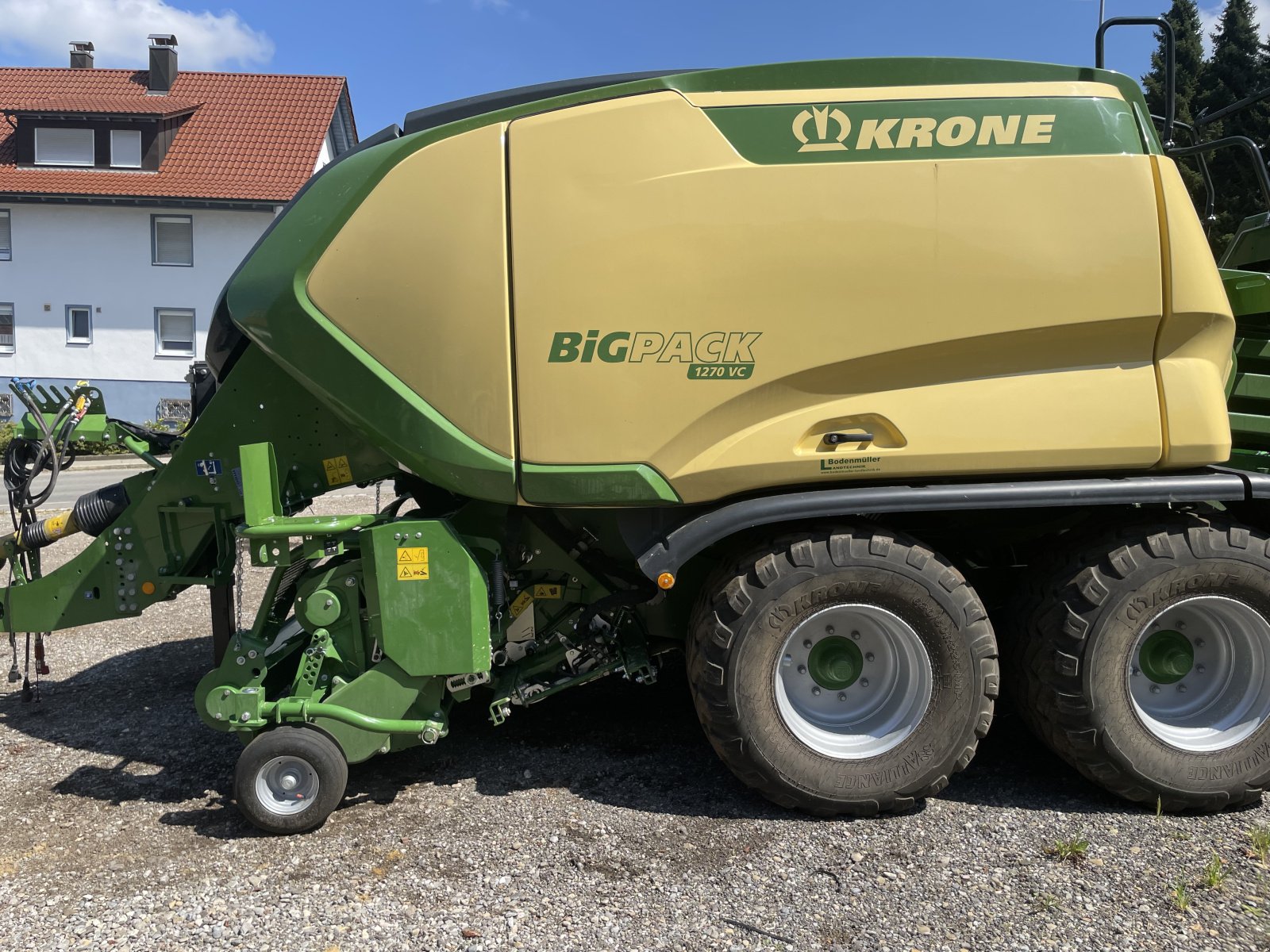 Großpackenpresse van het type Krone Big Pack 1270 VC, Gebrauchtmaschine in Ochsenhausen (Foto 7)