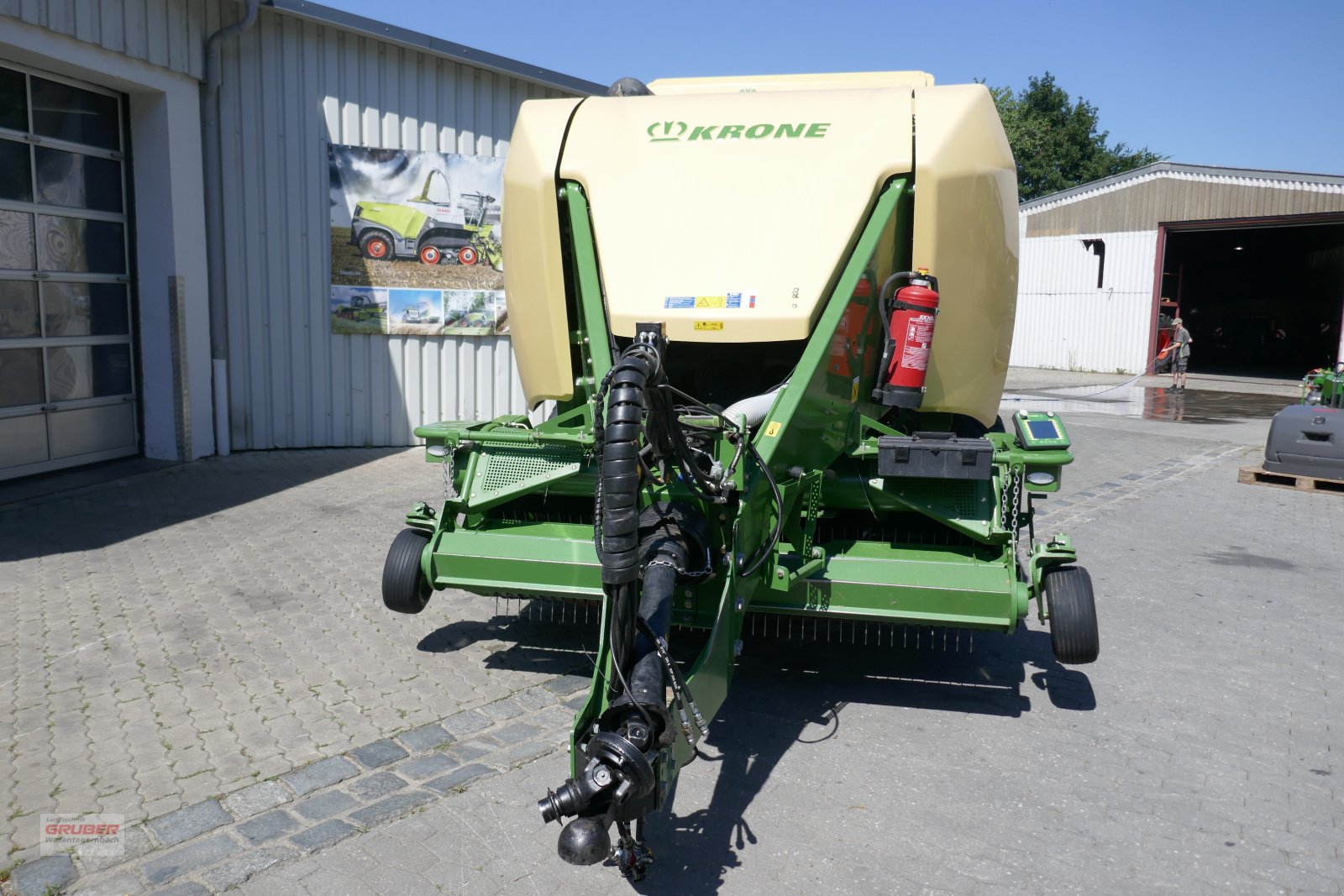 Großpackenpresse of the type Krone Big Pack 1270 XC MultiBale - Cleaner, Gebrauchtmaschine in Dorfen (Picture 2)