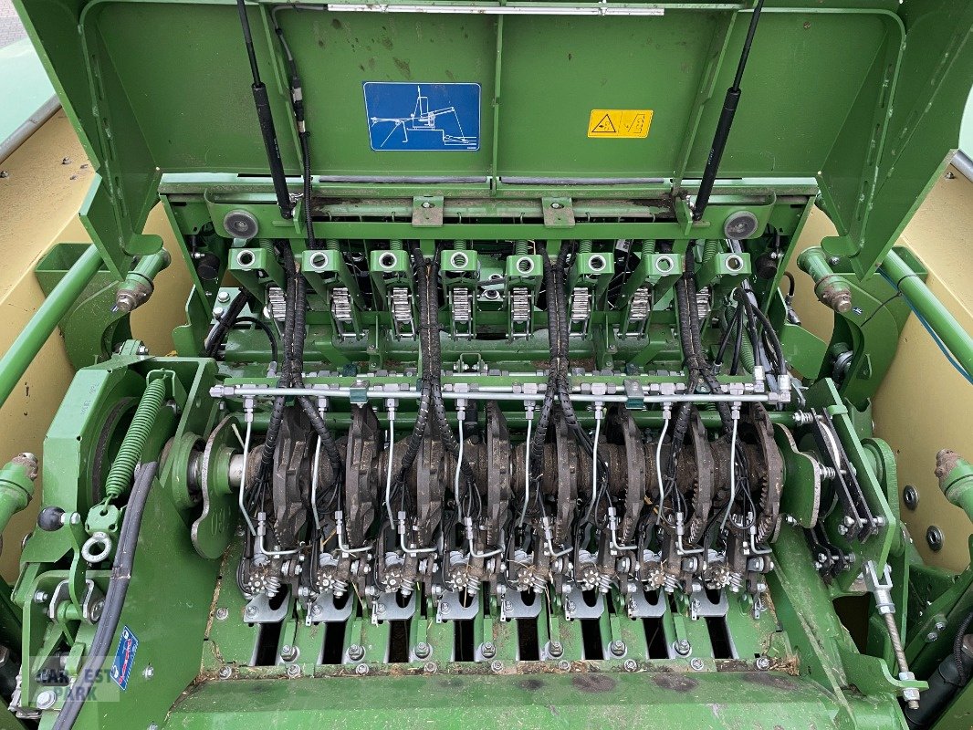 Großpackenpresse van het type Krone BiG Pack 1290 HDP II XC, Gebrauchtmaschine in Emsbüren (Foto 8)