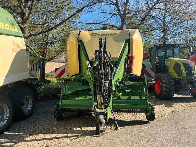 Großpackenpresse van het type Krone Big Pack 1290 HDP XC nur 3700 Ballen, Gebrauchtmaschine in Bellenberg (Foto 10)