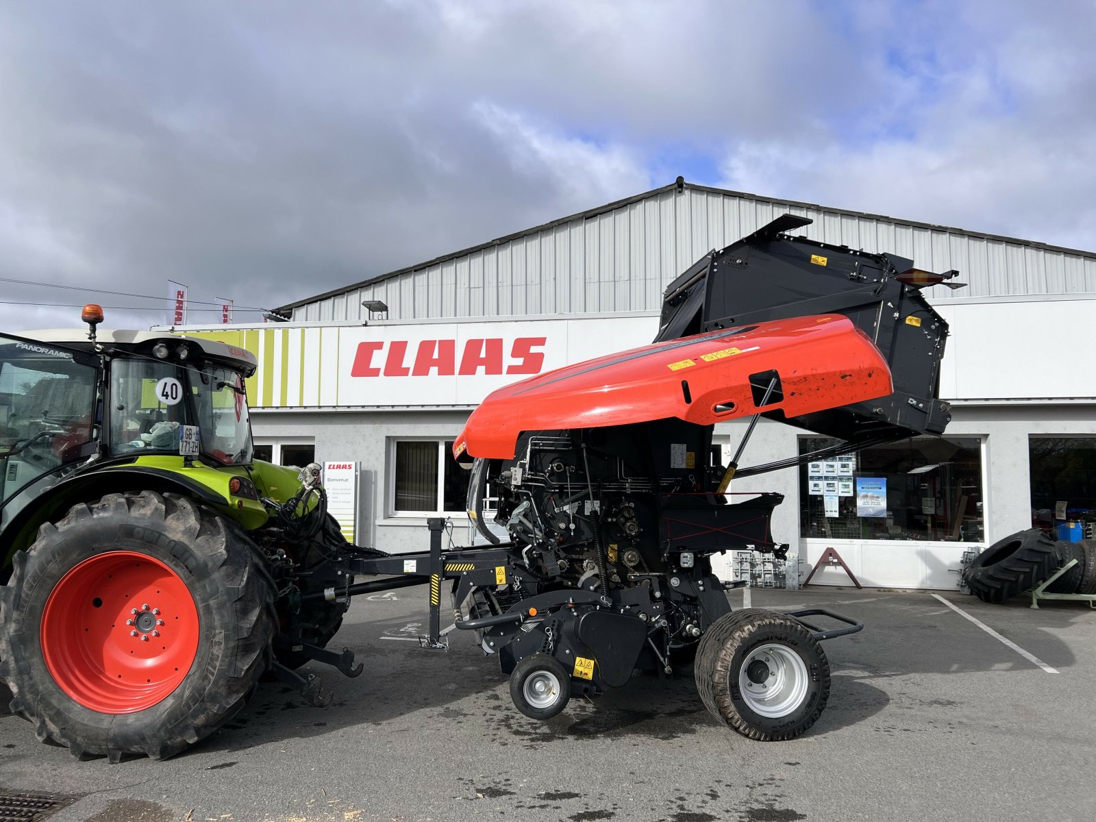 Großpackenpresse del tipo Kubota BV 4160  PLUS, Gebrauchtmaschine en Moulins (Imagen 2)