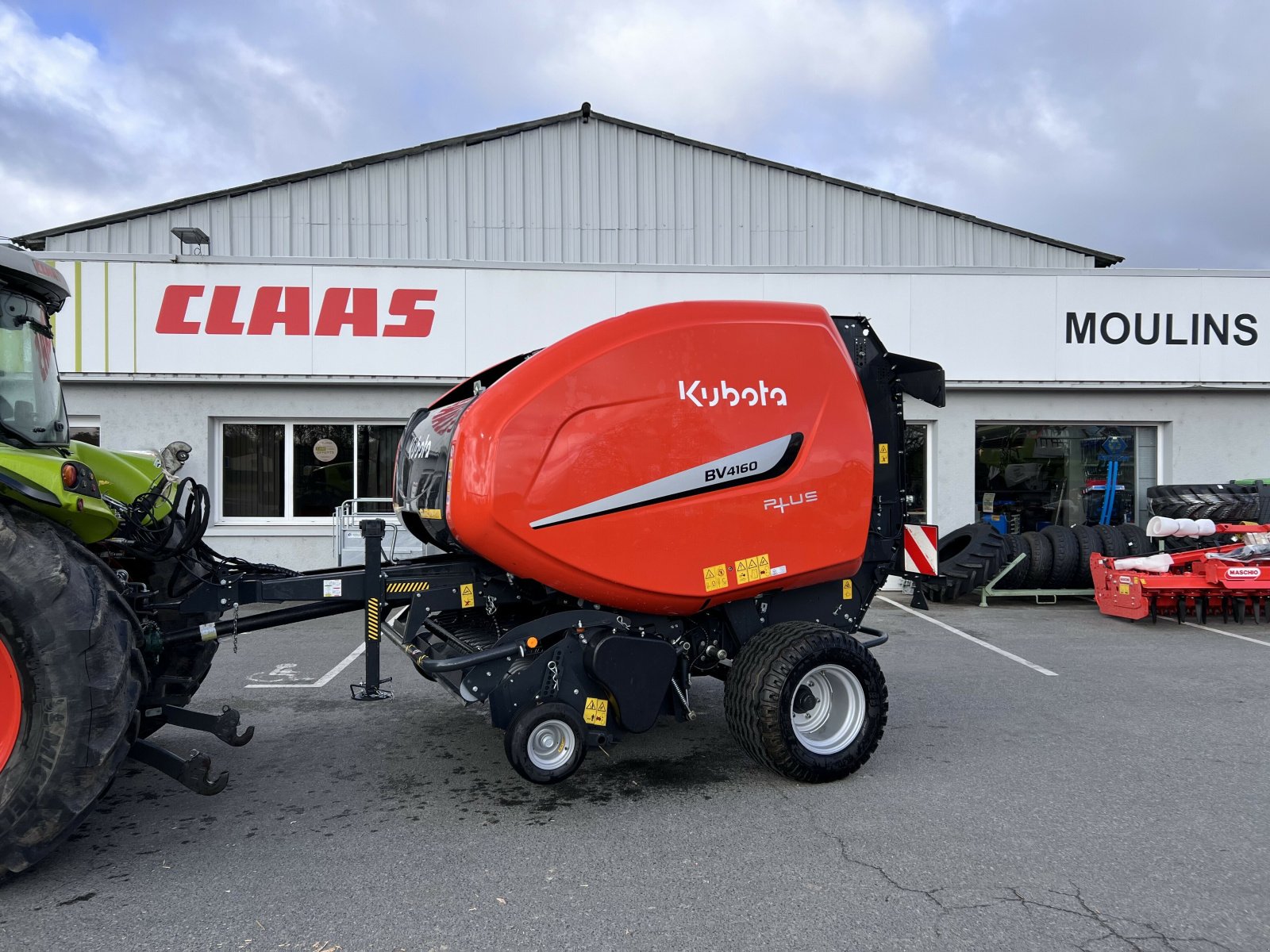 Großpackenpresse typu Kubota BV 4160  PLUS, Gebrauchtmaschine w Moulins (Zdjęcie 1)