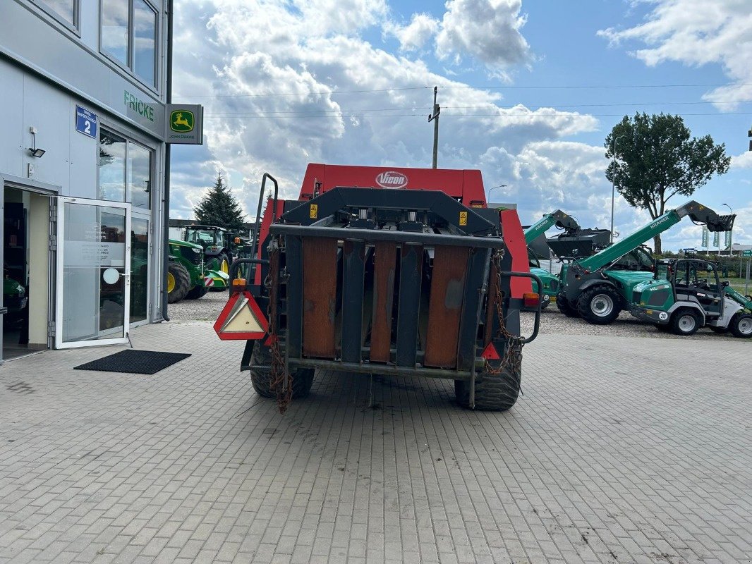 Großpackenpresse van het type Kverneland Vicon LB12100, Gebrauchtmaschine in Mrągowo (Foto 3)