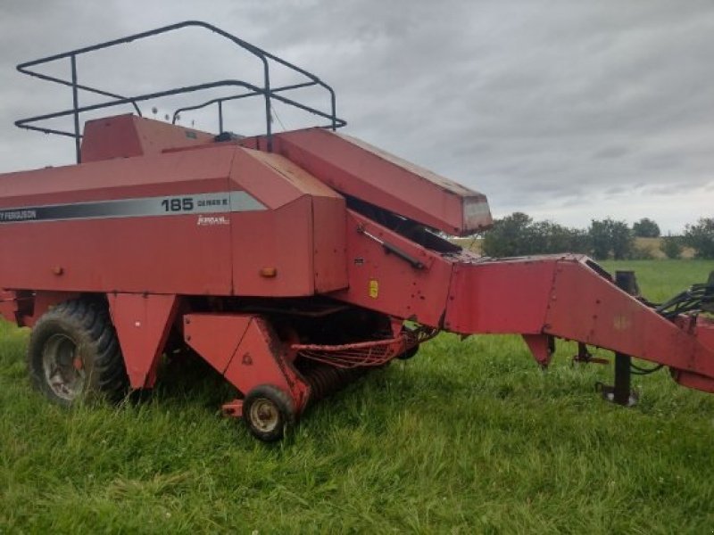 Großpackenpresse Türe ait Massey Ferguson 185. Årg. 2004, Gebrauchtmaschine içinde øster ulslev (resim 2)