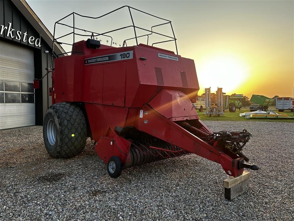 Großpackenpresse des Typs Massey Ferguson 190 LB, Gebrauchtmaschine in Hejnsvig (Bild 2)