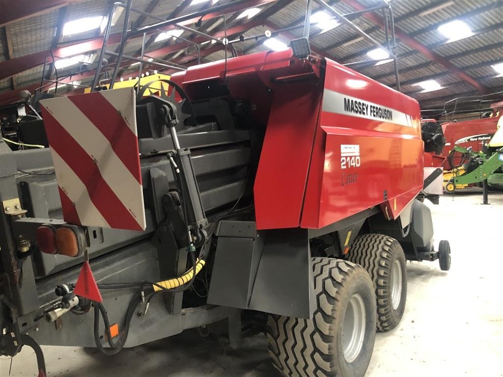 Großpackenpresse a típus Massey Ferguson 2140, årg. 2013. Presset 65.400 baller, Gebrauchtmaschine ekkor: øster ulslev (Kép 4)