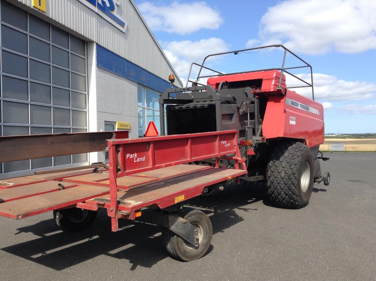 Großpackenpresse от тип Massey Ferguson 2190 BIGBALLEPRESSER, Gebrauchtmaschine в Farsø (Снимка 3)