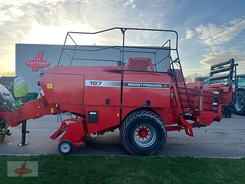 Großpackenpresse del tipo Massey Ferguson MF 187, Gebrauchtmaschine en Oederan (Imagen 4)