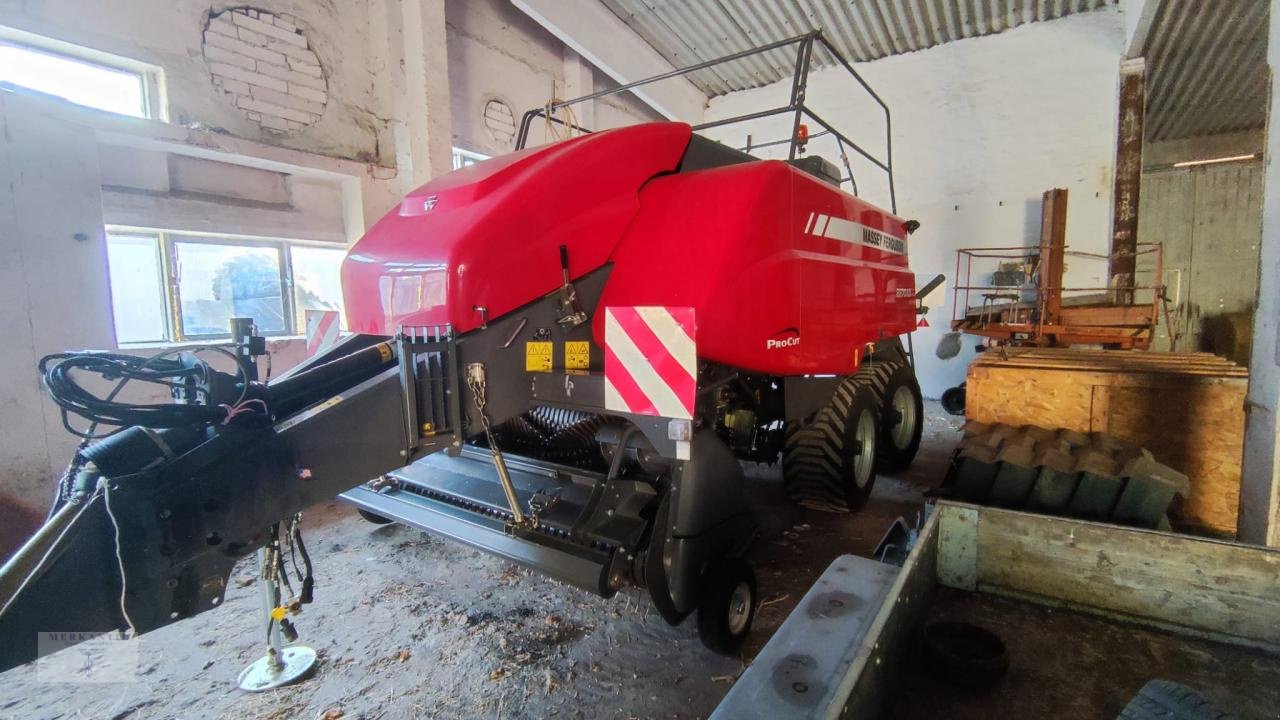 Großpackenpresse del tipo Massey Ferguson MF 2270XD TC, Gebrauchtmaschine In Pragsdorf (Immagine 1)