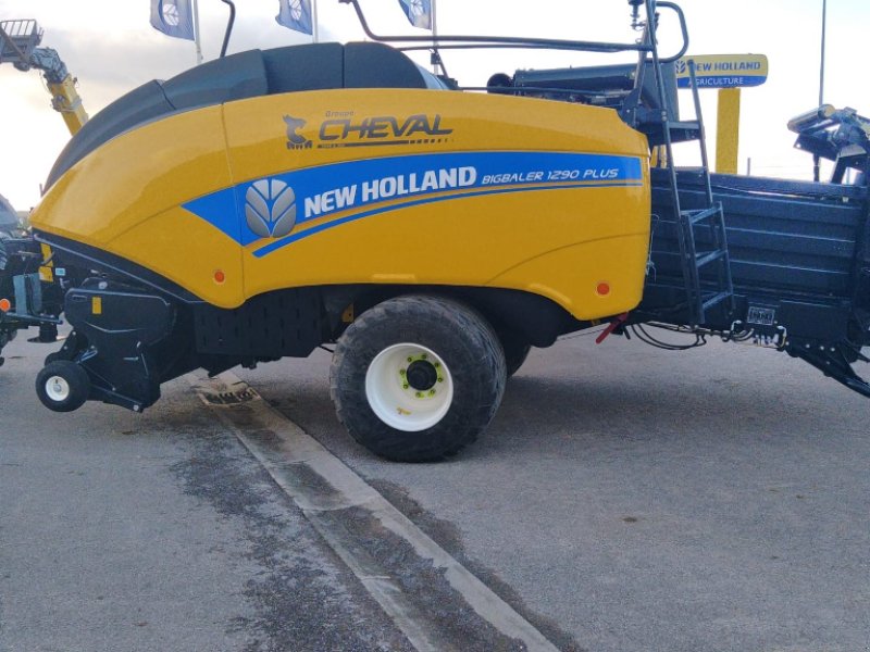 Großpackenpresse от тип New Holland BB 1290 +, Gebrauchtmaschine в Lérouville (Снимка 1)