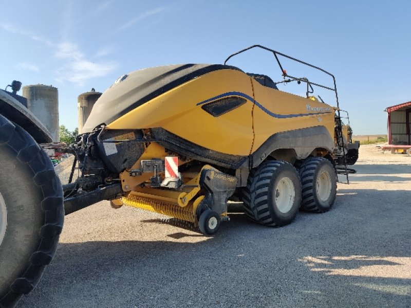 Großpackenpresse от тип New Holland BB 1290 HD CROPCUTTER, Gebrauchtmaschine в VERT TOULON (Снимка 1)