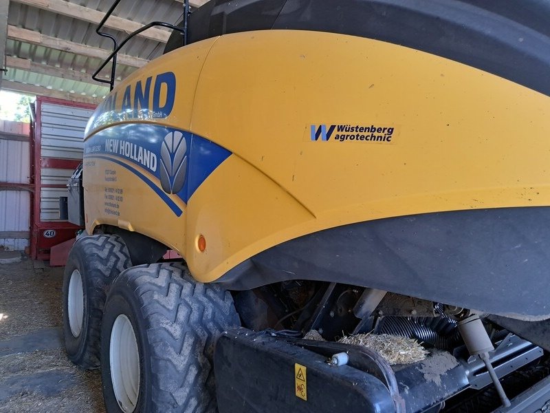 Großpackenpresse van het type New Holland BB 1290 R, Gebrauchtmaschine in Rollwitz (Foto 7)