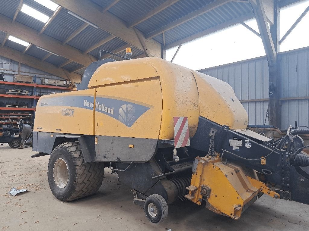 Großpackenpresse typu New Holland BB 9080, Gebrauchtmaschine w CHATEAUBRIANT CEDEX (Zdjęcie 1)