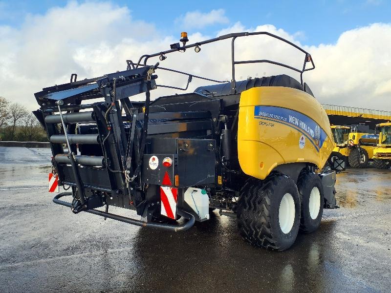 Großpackenpresse van het type New Holland BB1290PLUS, Gebrauchtmaschine in ANTIGNY (Foto 3)