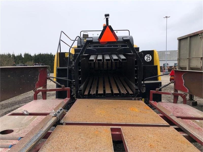 Großpackenpresse des Typs New Holland BB9080, Gebrauchtmaschine in Aalborg SV (Bild 6)