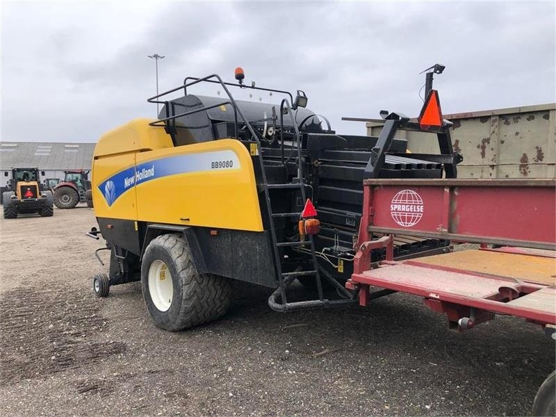 Großpackenpresse van het type New Holland BB9080, Gebrauchtmaschine in Aalborg SV (Foto 4)