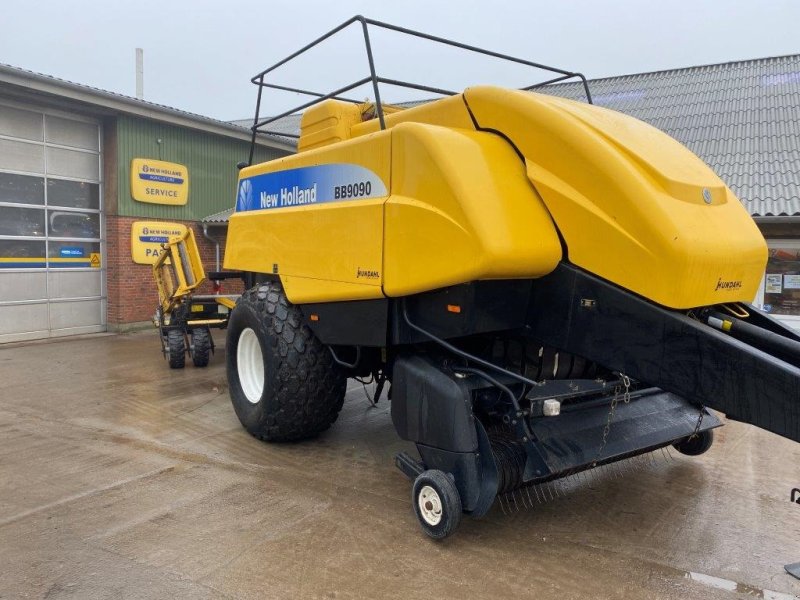 Großpackenpresse van het type New Holland BB9090 Parkland ballevogn, Gebrauchtmaschine in Tinglev (Foto 1)