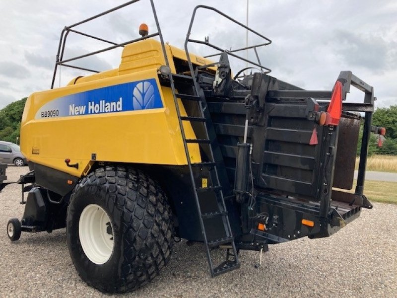 Großpackenpresse van het type New Holland BB9090, Gebrauchtmaschine in Skærbæk (Foto 4)