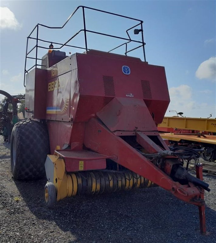 Großpackenpresse van het type New Holland BB980, Gebrauchtmaschine in Horsens (Foto 2)