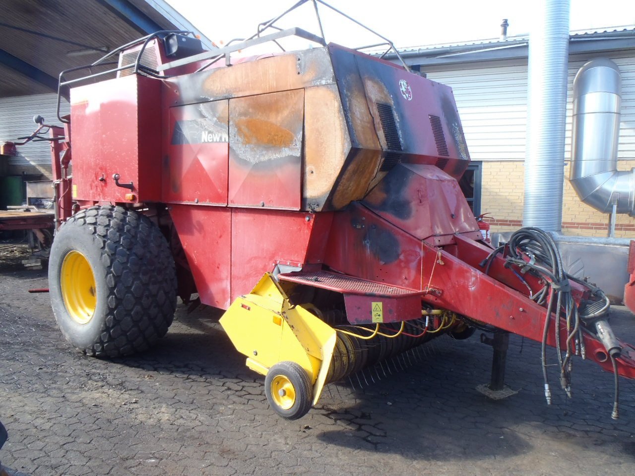 Großpackenpresse van het type New Holland BB980, Gebrauchtmaschine in Viborg (Foto 3)