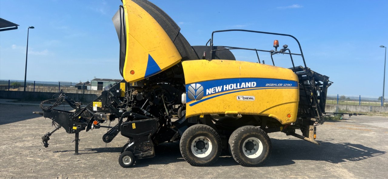 Großpackenpresse του τύπου New Holland Big Baker 1290 S, Gebrauchtmaschine σε Lérouville (Φωτογραφία 1)