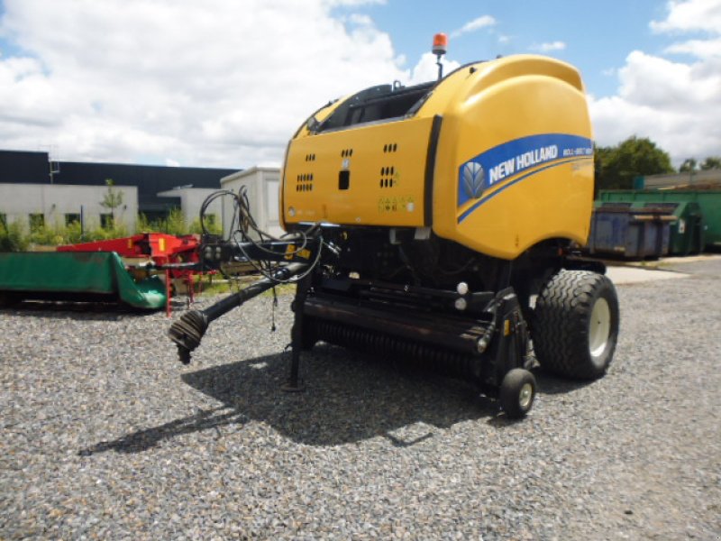 Großpackenpresse van het type New Holland ROLLBELT180, Gebrauchtmaschine in CHATEAUBRIANT CEDEX (Foto 1)