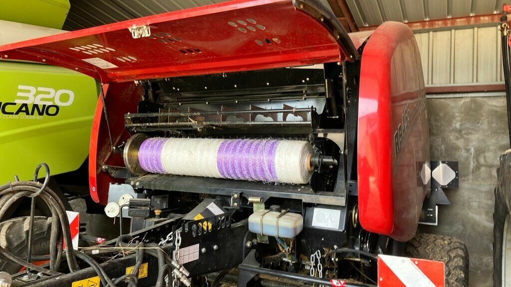 Großpackenpresse van het type Sonstige PRESSE RB 455, Gebrauchtmaschine in VAROIS & CHAIGNOT (Foto 4)