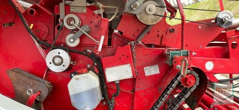 Großpackenpresse van het type Welger Lely RP 245, Gebrauchtmaschine in Diez (Foto 6)