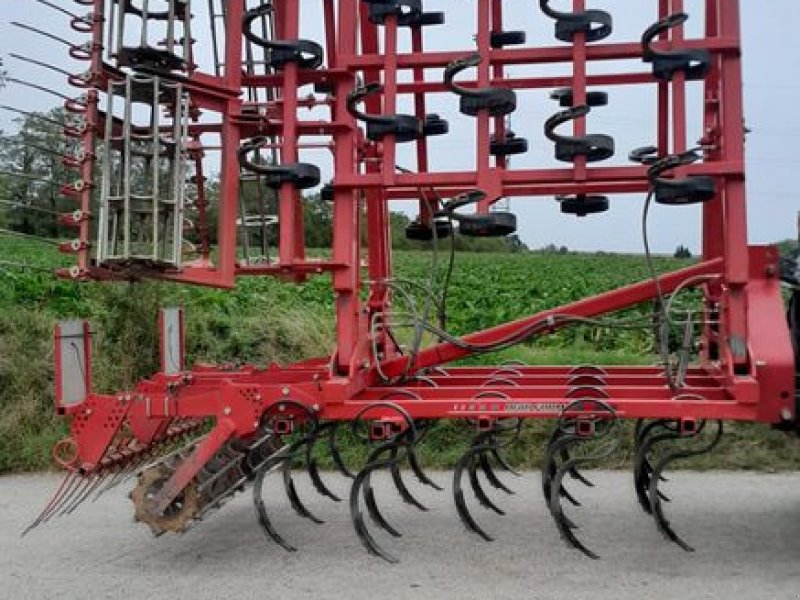 Grubber des Typs Agri Farm Eurocult II, Gebrauchtmaschine in Starrein