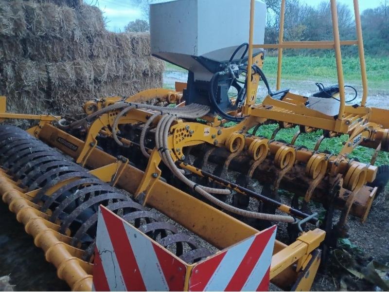 Grubber typu Agrisem DECHAUMEUR, Gebrauchtmaschine v CHATEAUBRIANT CEDEX (Obrázok 2)