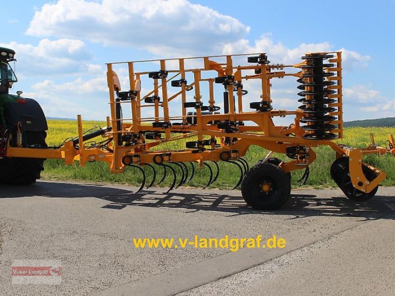 Grubber of the type Agrisem Vibromulch, Neumaschine in Ostheim/Rhön