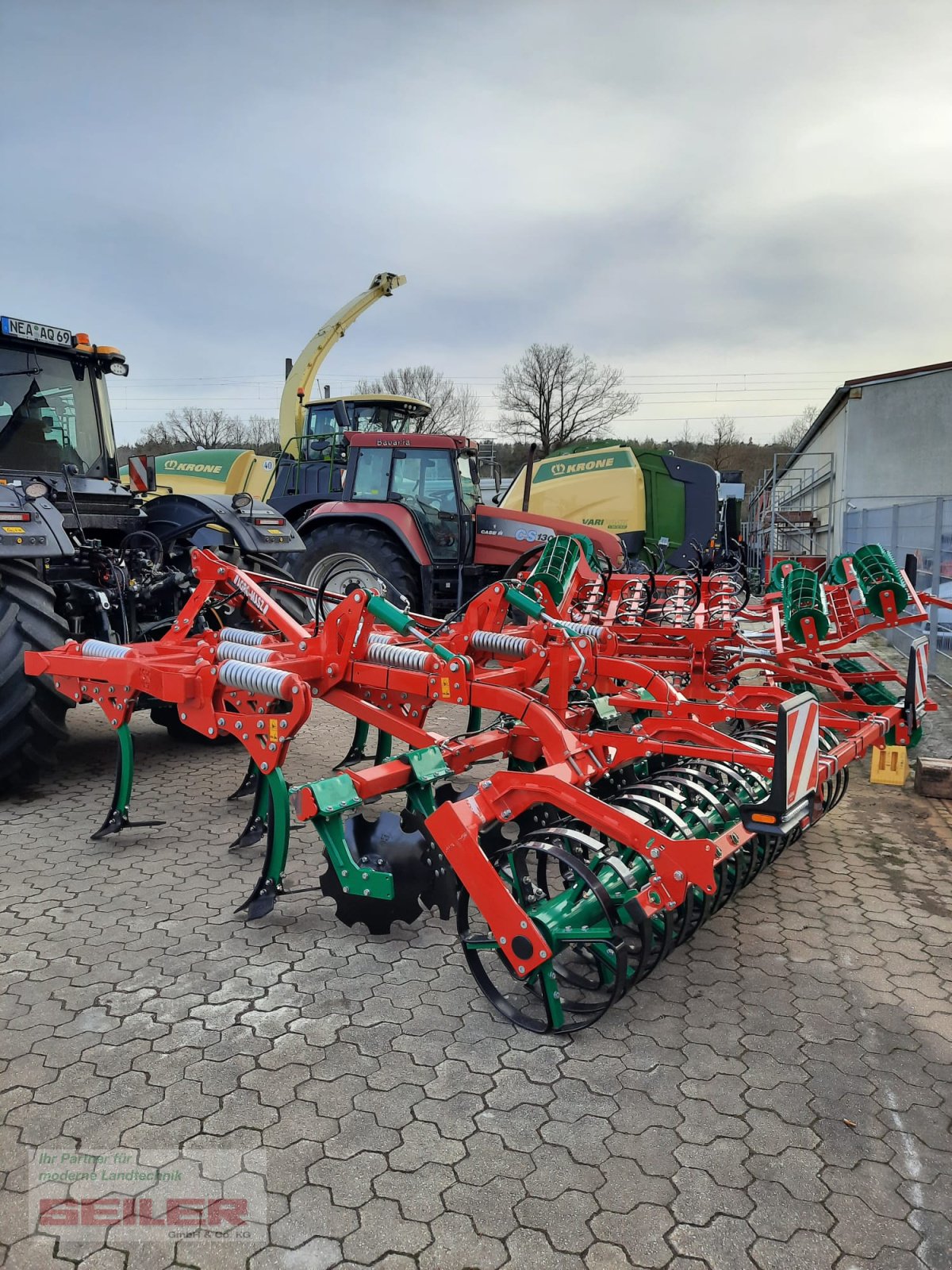 Grubber des Typs Agro-Masz Runner 30 Federstempel 600, Neumaschine in Ansbach (Bild 3)