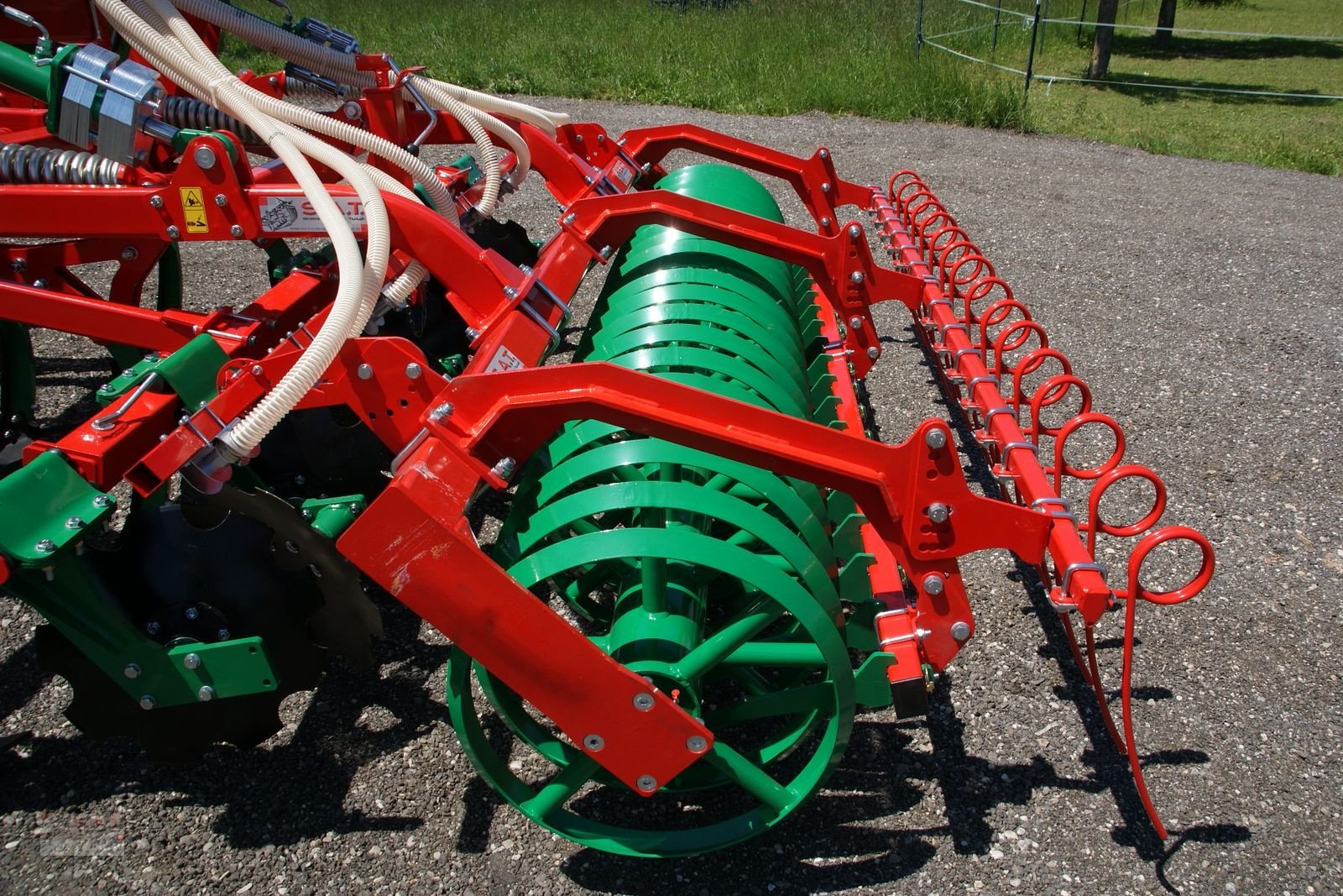 Grubber del tipo Agro-Masz Runner 30 Stone-Mulchgrubber-3 reihig, Neumaschine en Eberschwang (Imagen 22)