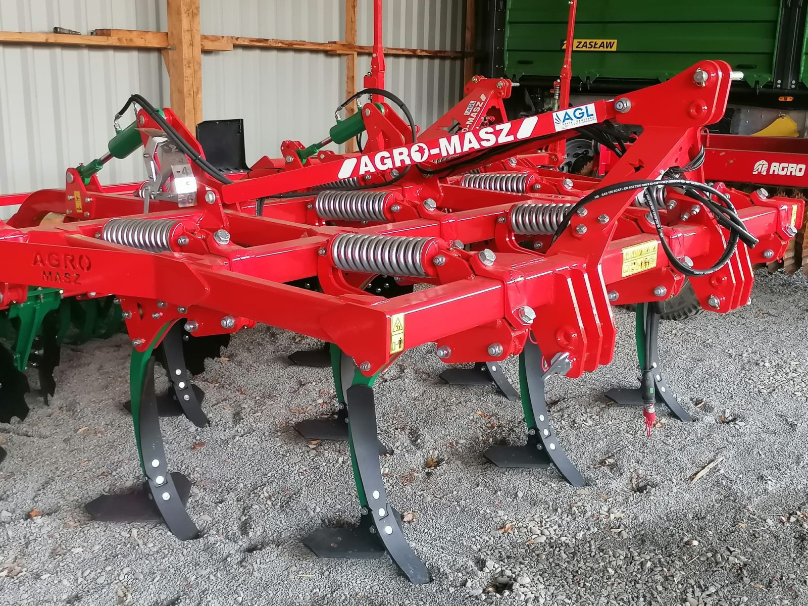 Grubber des Typs Agro-Masz Runner 30, Neumaschine in Heustreu (Bild 2)