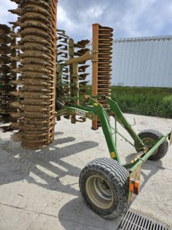 Grubber типа Amazone CASTROS, Gebrauchtmaschine в Belleville sur Meuse (Фотография 11)