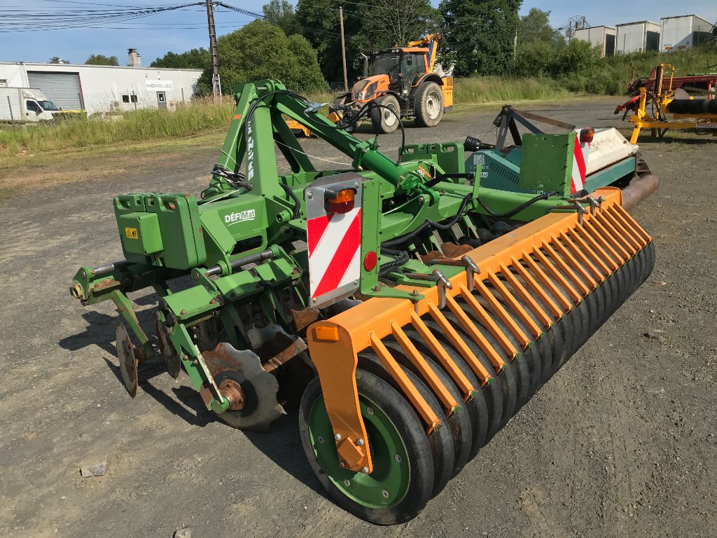 Grubber типа Amazone CATROS + 3001 DESTOCKAGE, Gebrauchtmaschine в UZERCHE (Фотография 3)