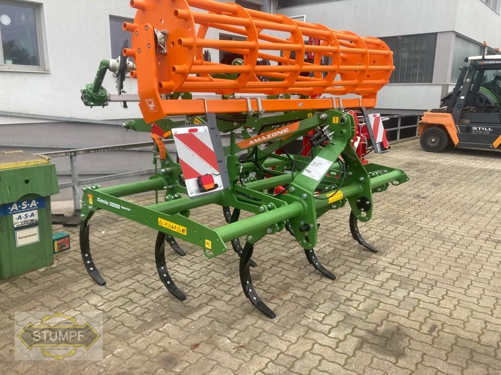 Grubber du type Amazone CENIO 3000 Special, Neumaschine en Grafenstein (Photo 2)