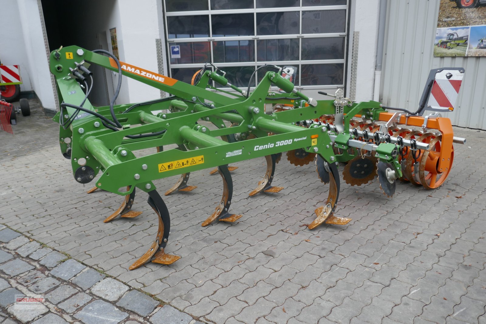 Grubber del tipo Amazone Cenio 3000 - wenig eingesetzte Maschine, Gebrauchtmaschine en Dorfen (Imagen 1)