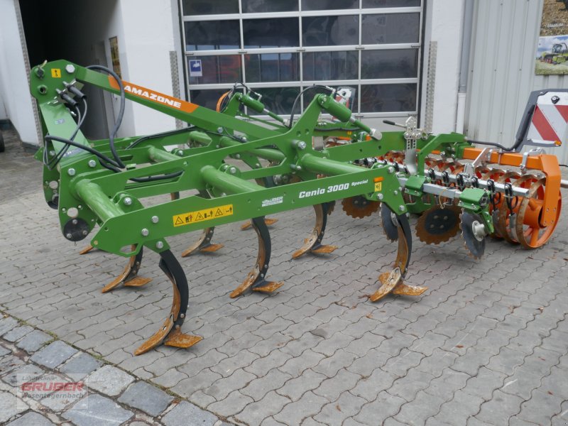 Grubber typu Amazone Cenio 3000 - wenig eingesetzte Maschine, Gebrauchtmaschine v Dorfen