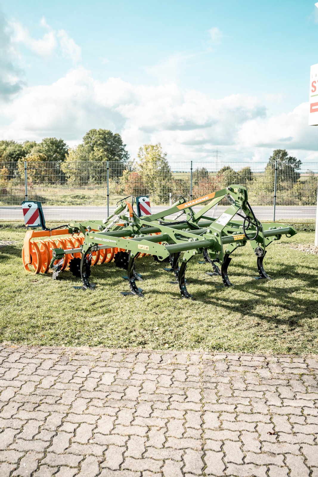 Grubber tip Amazone Cenio 3000, Neumaschine in Steigra (Poză 1)