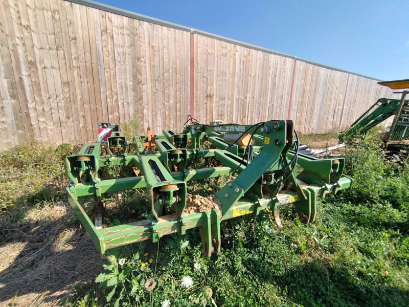 Grubber des Typs Amazone CENIUS 3002, Gebrauchtmaschine in Le Horps