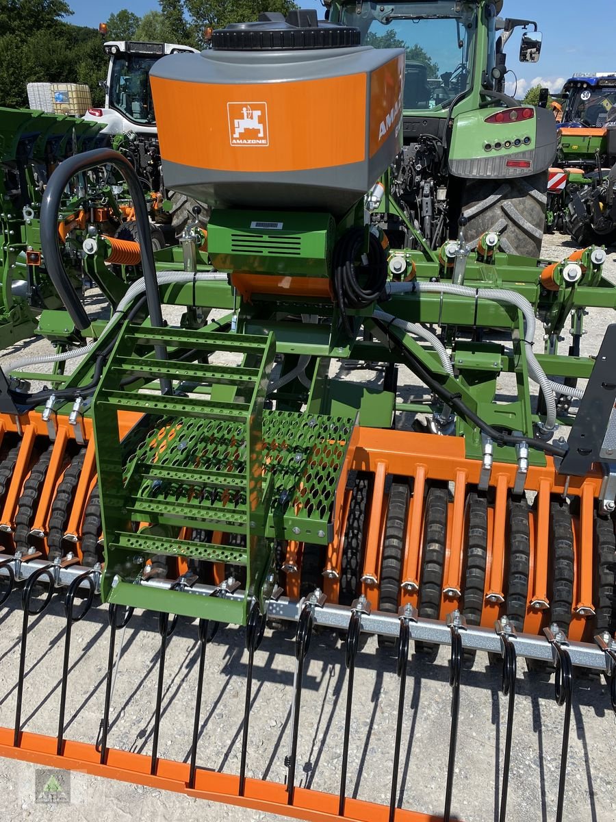 Grubber del tipo Amazone Cenius 3003 Super, Neumaschine In Markt Hartmannsdorf (Immagine 3)