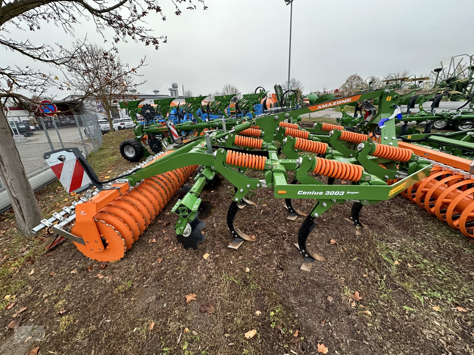 Grubber van het type Amazone CENIUS 3003, Neumaschine in Vöhringen (Foto 1)