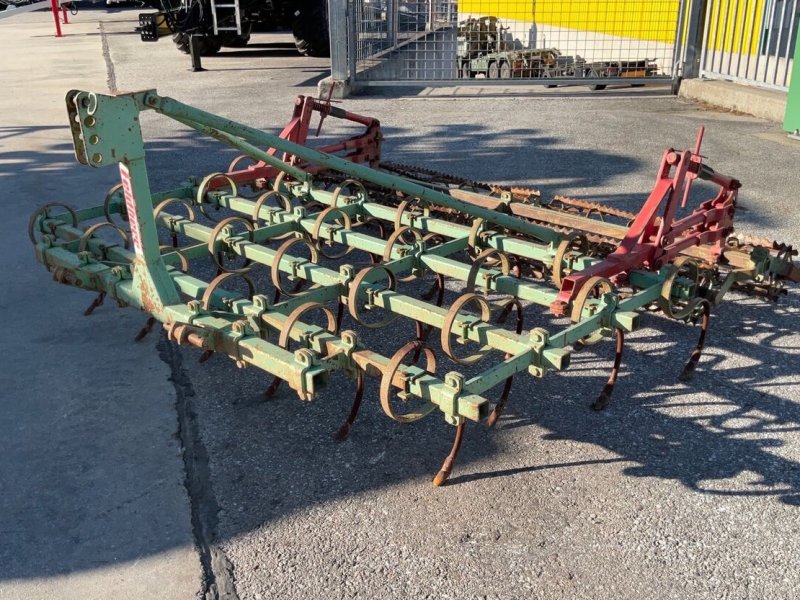 Grubber du type Feldherr 2,5, Gebrauchtmaschine en Zwettl