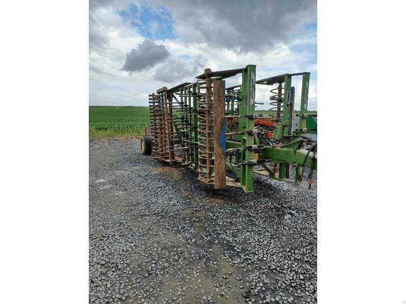 Grubber du type Franquet COMBIGERM 4M, Gebrauchtmaschine en ESCAUDOEUVRES (Photo 3)