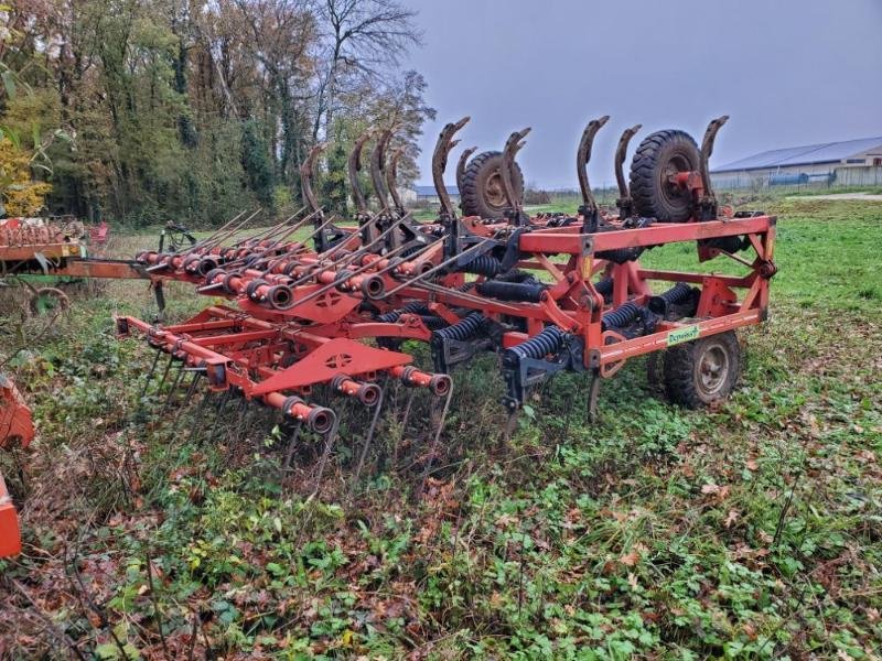 Grubber des Typs Gregoire EUROCULT, Gebrauchtmaschine in BRAY en Val (Bild 5)