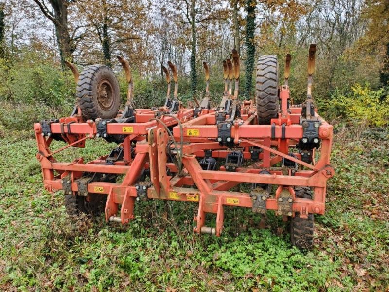 Grubber des Typs Gregoire EUROCULT, Gebrauchtmaschine in BRAY en Val (Bild 4)