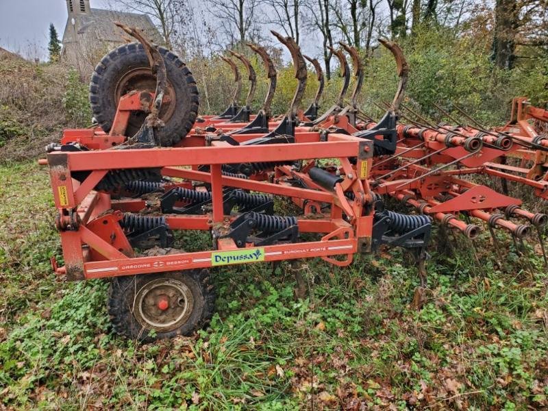 Grubber des Typs Gregoire EUROCULT, Gebrauchtmaschine in BRAY en Val