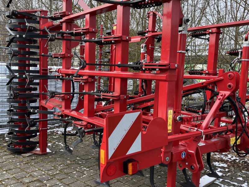 Grubber of the type Horsch Cruiser 5 XL, Neumaschine in Donaueschingen (Picture 1)